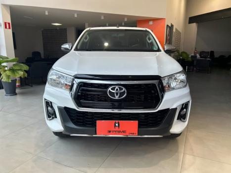 TOYOTA Hilux Caminhonete 2.8 16V SRV 4X4 DIESEL CABINE DUPLA AUTOMÁTICO, Foto 2