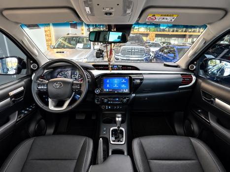 TOYOTA Hilux Caminhonete 2.8 4P SRX 4X4 TURBO DIESEL AUTOMÁTICO, Foto 8