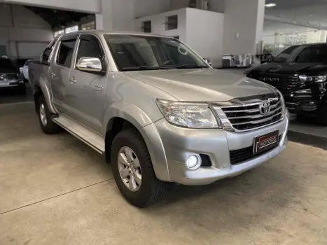 TOYOTA Hilux SW4 2.7 16V 4P FLEX SRV 7 LUGARES AUTOM�TICO, Foto 3