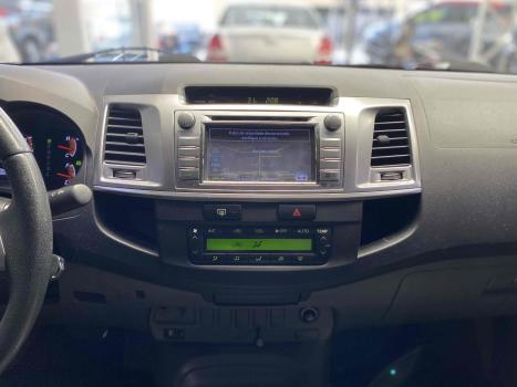 TOYOTA Hilux SW4 2.7 16V 4P FLEX SRV 7 LUGARES AUTOM�TICO, Foto 15