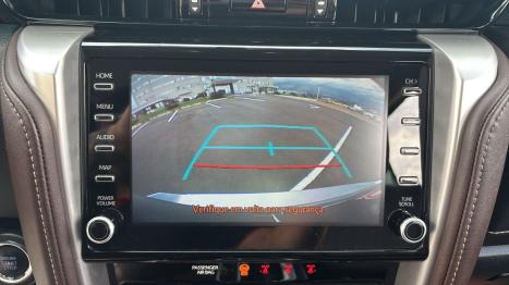 TOYOTA Hilux SW4 2.8 4P SRX 4X4 TURBO DIESEL AUTOMTICO, Foto 11