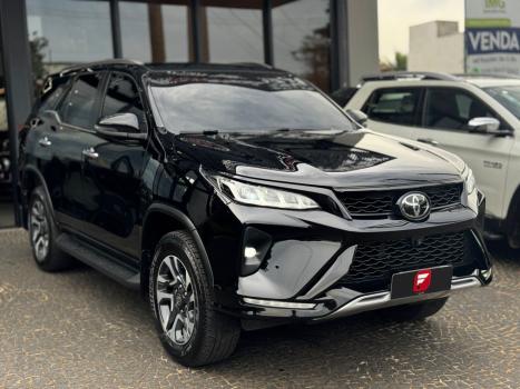 TOYOTA Hilux SW4 2.8 4P 4X4 TURBO DIESEL, Foto 6