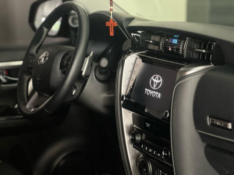 TOYOTA Hilux SW4 2.8 16V 4P SRX 4X4 7 LUGARES TURBO DIESEL AUTOM�TICO, Foto 11