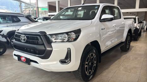 TOYOTA Hilux SW4 2.8 4P 4X4 TURBO DIESEL, Foto 1