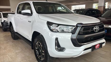 TOYOTA Hilux SW4 2.8 4P 4X4 TURBO DIESEL, Foto 3