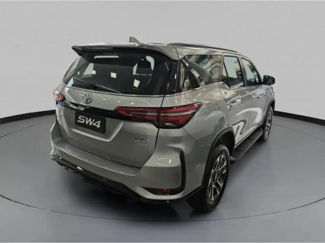 TOYOTA Hilux SW4 2.8 16V 4P SRX PLATINUM 4X4 7 LUGARES TURBO DIESEL AUTOM�TICO, Foto 6