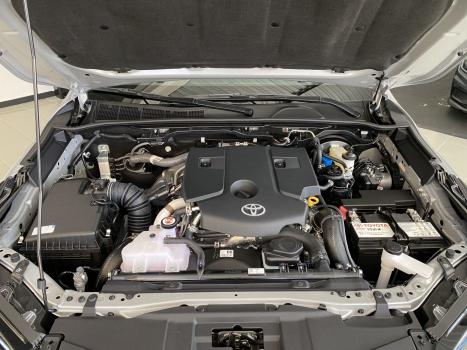 TOYOTA Hilux SW4 2.8 16V 4P SRX PLATINUM 4X4 7 LUGARES TURBO DIESEL AUTOM�TICO, Foto 20