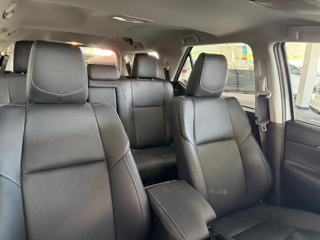 TOYOTA Hilux SW4 2.8 16V 4P SRX PLATINUM 4X4 7 LUGARES TURBO DIESEL AUTOMÁTICO, Foto 17
