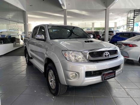 TOYOTA Hilux SW4 3.0 16V 4P SRV 4X4 TURBO DIESEL AUTOMÁTICO, Foto 3 TOYOTA Hilux SW4 3.0 16V 4P SRV 4X4 TURBO DIESEL AUTOMÁTICO, Foto 3