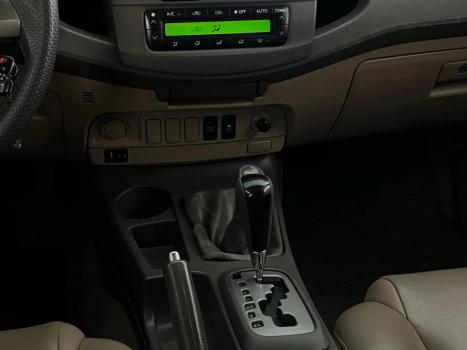 TOYOTA Hilux SW4 3.0 16V 4P SRV 4X4 TURBO DIESEL AUTOM�TICO, Foto 6