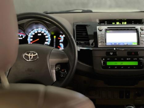 TOYOTA Hilux SW4 3.0 16V 4P SRV 4X4 TURBO DIESEL AUTOM�TICO, Foto 11