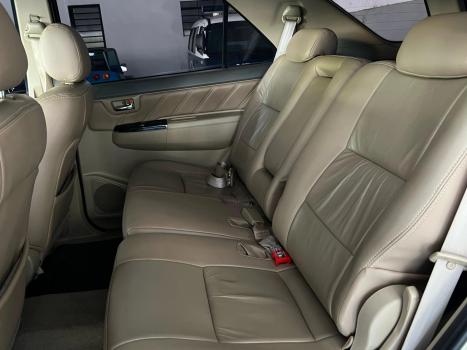 TOYOTA Hilux SW4 3.0 16V 4P SRV 4X4 TURBO DIESEL AUTOM�TICO, Foto 14