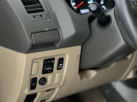 TOYOTA Hilux SW4 3.0 16V 4P SRV 4X4 TURBO DIESEL AUTOM�TICO, Foto 16