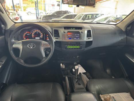 TOYOTA Hilux SW4 3.0 16V 4P SRV 4X4 TURBO DIESEL AUTOMTICO, Foto 20