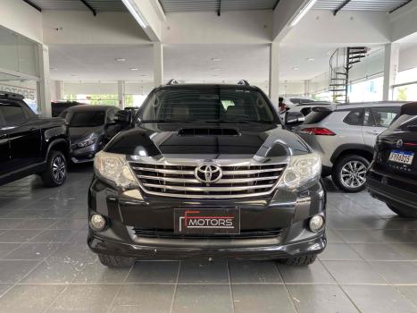 TOYOTA Hilux SW4 3.0 16V 4P SRV 4X4 TURBO DIESEL AUTOMTICO, Foto 2