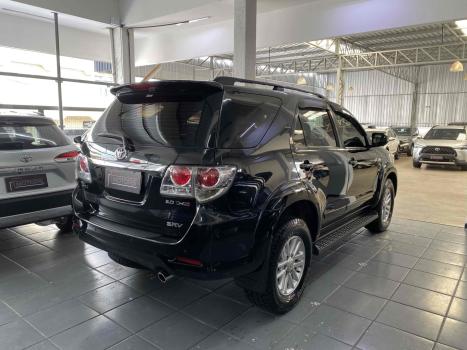 TOYOTA Hilux SW4 3.0 16V 4P SRV 4X4 TURBO DIESEL AUTOMTICO, Foto 4