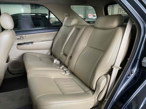 TOYOTA Hilux SW4 3.0 16V 4P SRV 4X4 TURBO DIESEL AUTOMTICO, Foto 11