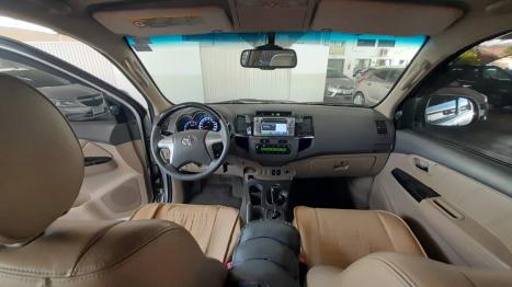 TOYOTA Hilux SW4 3.0 16V 4P SRV 4X4 TURBO DIESEL AUTOM�TICO, Foto 6