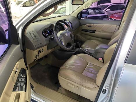 TOYOTA Hilux SW4 , Foto 8