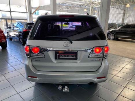 TOYOTA Hilux SW4 , Foto 5