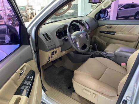 TOYOTA Hilux SW4 , Foto 8