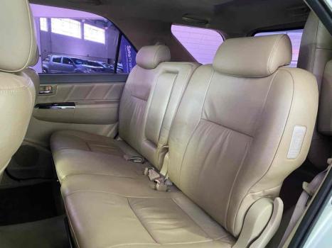 TOYOTA Hilux SW4 , Foto 11