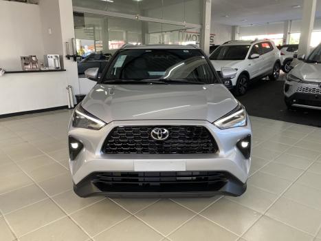 TOYOTA Yaris Cross , Foto 2