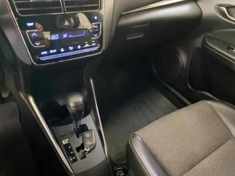 TOYOTA Yaris Hatch 1.5 16V 4P FLEX XS MULTIDRIVE AUTOMTICO CVT, Foto 15