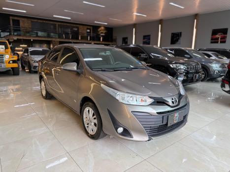 TOYOTA Yaris Hatch 1.5 16V 4P FLEX XL MULTIDRIVE AUTOM�TICO CVT, Foto 2