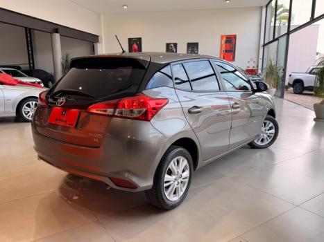 TOYOTA Yaris Sedan 1.3 16V 4P FLEX XL PLUS TECH MULTIDRIVE AUTOM�TICO CVT, Foto 8