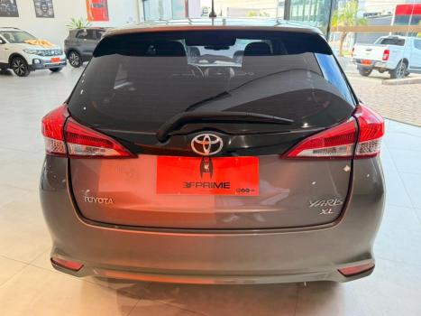 TOYOTA Yaris Sedan 1.3 16V 4P FLEX XL PLUS TECH MULTIDRIVE AUTOM�TICO CVT, Foto 9