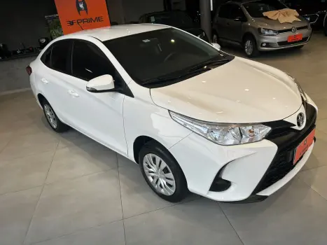 TOYOTA Yaris Sedan 1.5 16V 4P FLEX XL, Foto 3