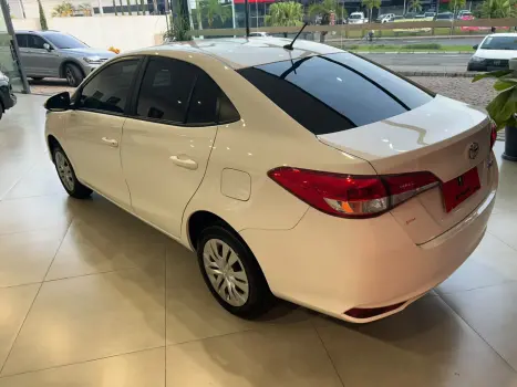 TOYOTA Yaris Sedan 1.5 16V 4P FLEX XL, Foto 8