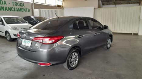 TOYOTA Yaris Sedan 1.5 16V 4P FLEX XS MULTIDRIVE AUTOMÁTICO CVT, Foto 10