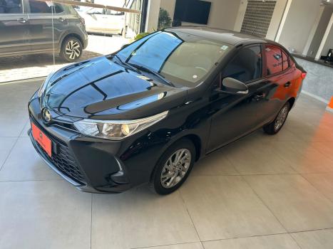 TOYOTA Yaris Sedan 1.5 16V 4P FLEX XS MULTIDRIVE AUTOMÁTICO CVT, Foto 4