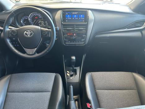 TOYOTA Yaris Sedan 1.5 16V 4P FLEX XS MULTIDRIVE AUTOMÁTICO CVT, Foto 13