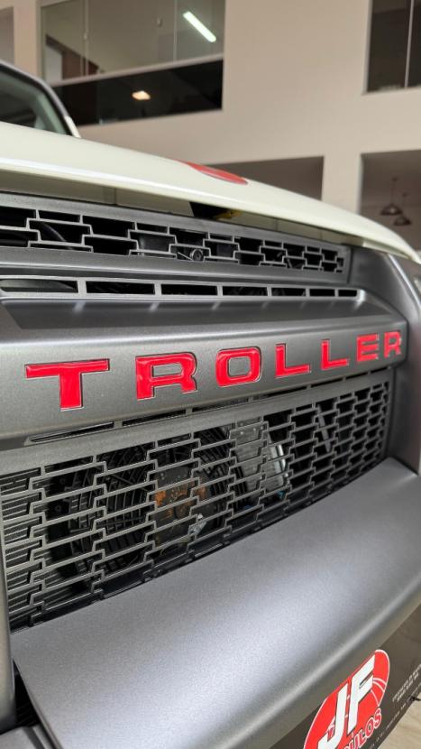 TROLLER T4 3.2 XLT 4X4 TURBO DIESEL INTERCOOLER, Foto 15 TROLLER T4 3.2 XLT 4X4 TURBO DIESEL INTERCOOLER, Foto 15