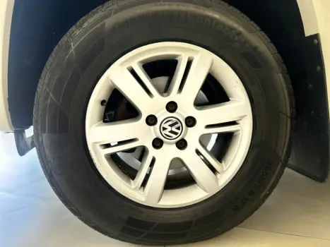 VOLKSWAGEN Amarok 2.0 16V 4X4 CABINE DUPLA TRENDLINE TURBO INTERCOOLER AUTOMTICO, Foto 8