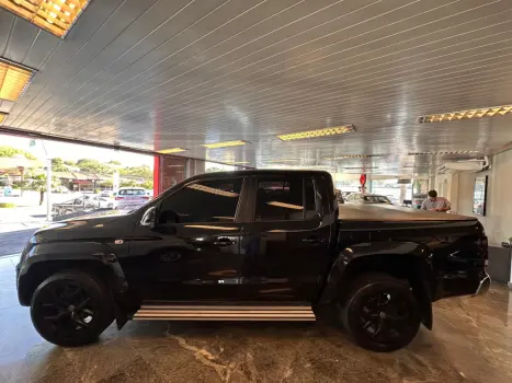 VOLKSWAGEN Amarok 3.0 V6 CABINE DUPLA HIGHLINE 4X4 TURBO INTERCOOLER AUTOM�TICO, Foto 5