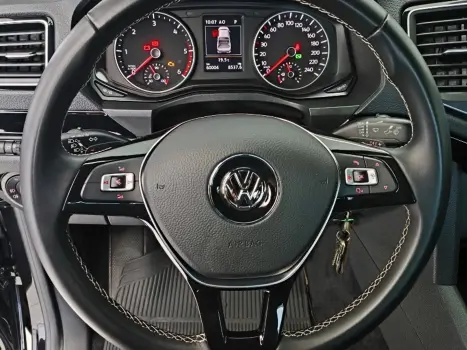 VOLKSWAGEN Amarok 3.0 V6 CABINE DUPLA COMFORT 4X4 TURBO INTERCOOLER AUTOM�TICO, Foto 20