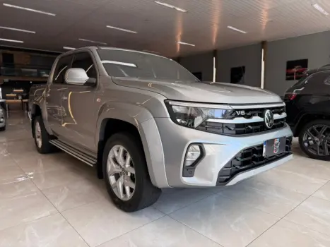 VOLKSWAGEN Amarok 3.0 V6 CABINE DUPLA COMFORT 4X4 TURBO INTERCOOLER AUTOM�TICO, Foto 2