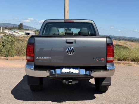 VOLKSWAGEN Amarok 3.0 V6 CABINE DUPLA HIGHLINE 4X4 TURBO INTERCOOLER AUTOM�TICO, Foto 3