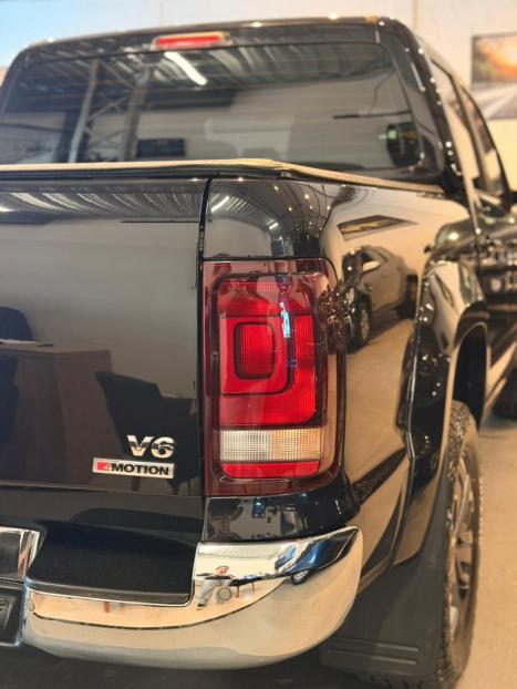 VOLKSWAGEN Amarok 3.0 V6 CABINE DUPLA HIGHLINE 4X4 TURBO INTERCOOLER AUTOM�TICO, Foto 7