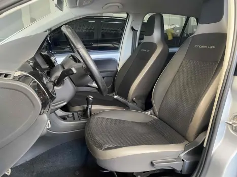 VOLKSWAGEN Cross UP 1.0 12V 4P TSI FLEX, Foto 9