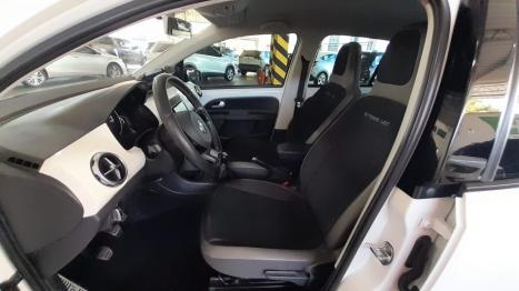 VOLKSWAGEN Cross UP 1.0 12V 4P TSI FLEX, Foto 4