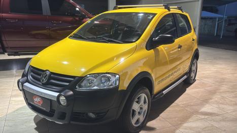 VOLKSWAGEN Crossfox 1.0 12V 4P FLEX, Foto 1