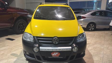VOLKSWAGEN Crossfox 1.0 12V 4P FLEX, Foto 2