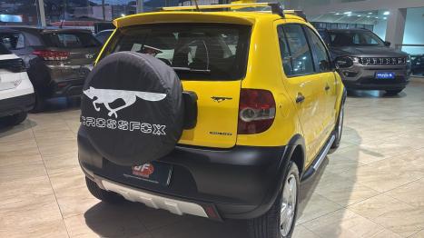 VOLKSWAGEN Crossfox 1.0 12V 4P FLEX, Foto 4