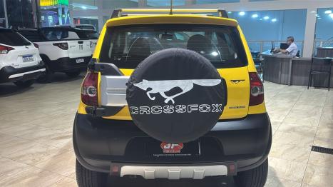 VOLKSWAGEN Crossfox 1.0 12V 4P FLEX, Foto 5