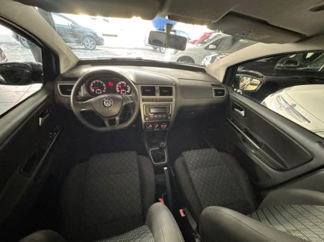 VOLKSWAGEN Fox 1.0 4P TRENDLINE FLEX, Foto 6
